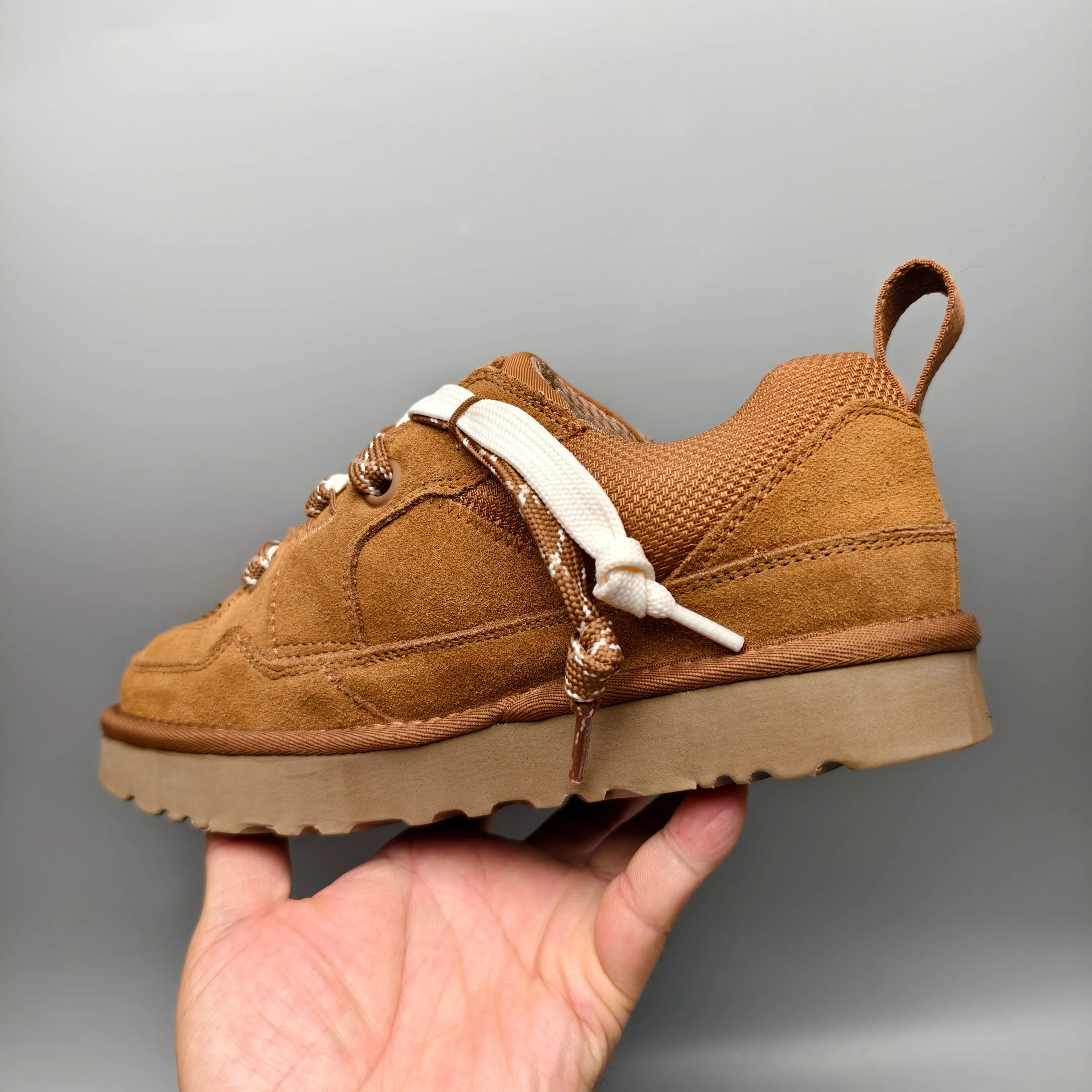 💰560 UGG sheepskin all-in-one snow boots 8890 Spring and summer mesh sports and leisure style Color: Sand, Maroon, Black Size: 35-41?
